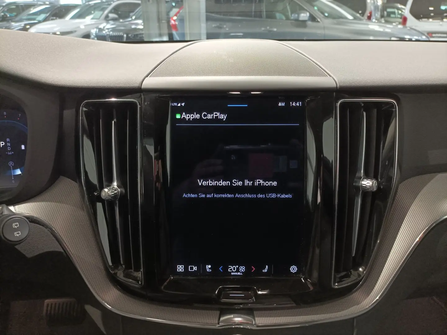 XC 60 B5 AWD Plus Dark LED