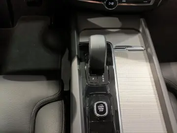 XC 60 B5 AWD Plus Dark LED