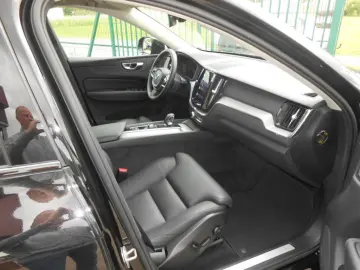 XC60 B4 D AWD Plus Dark