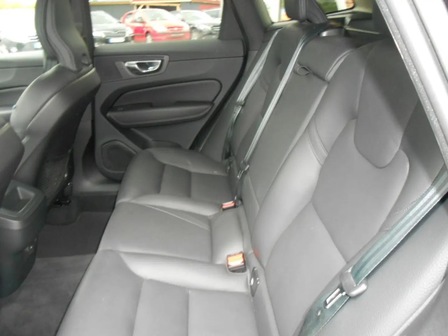 XC60 B4 D AWD Plus Dark