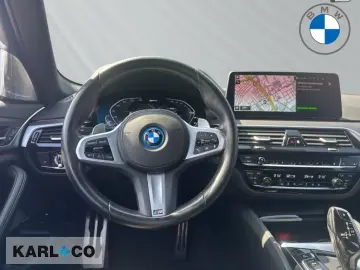 530 e XDrive LIM M-Sport Bowers & Wilkins HUD