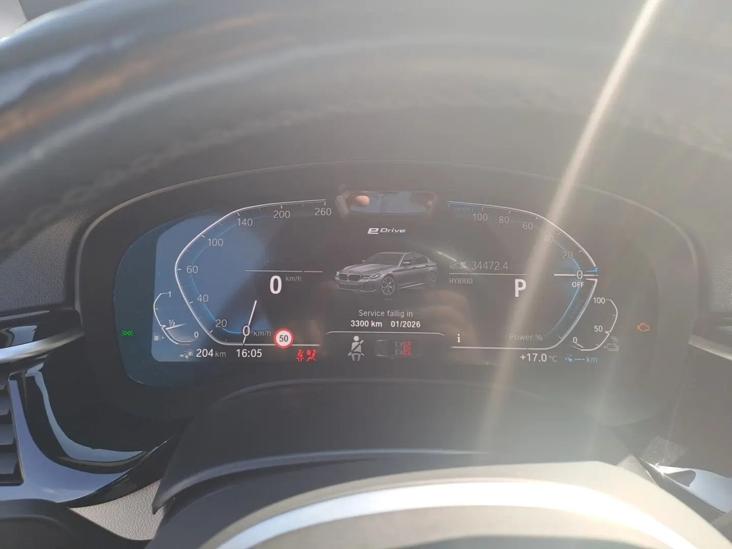 530e xDrive Limousine M Sport AHK Driving Assist