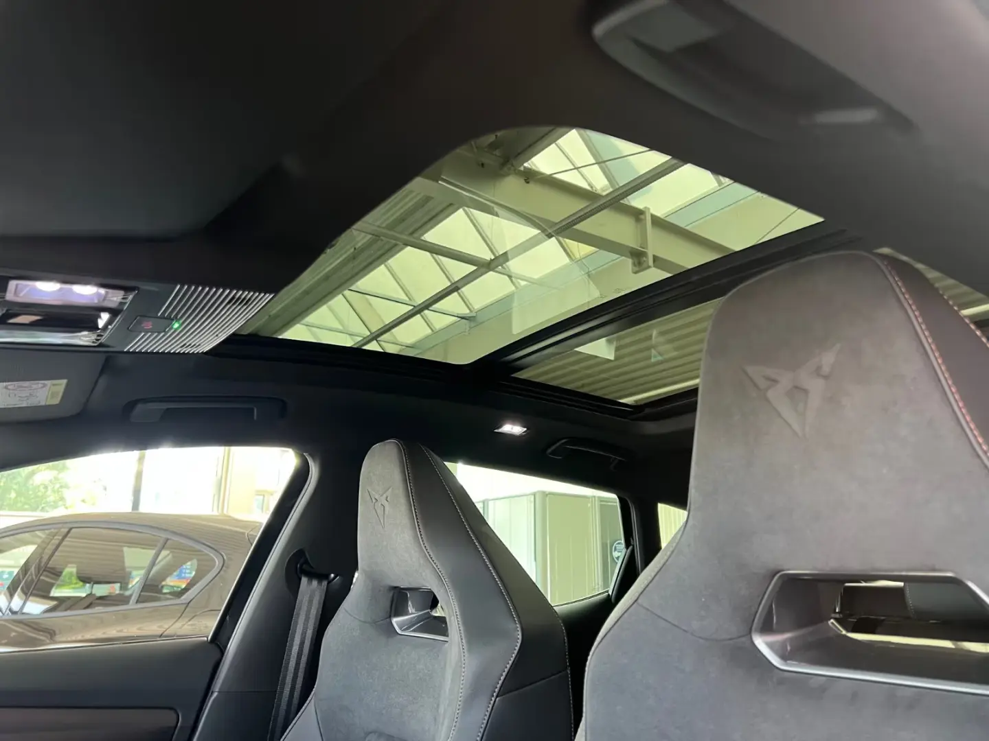 Cupra Formentor VZ 2.0 TSI 245 kW 4Drive++Pano++LED++