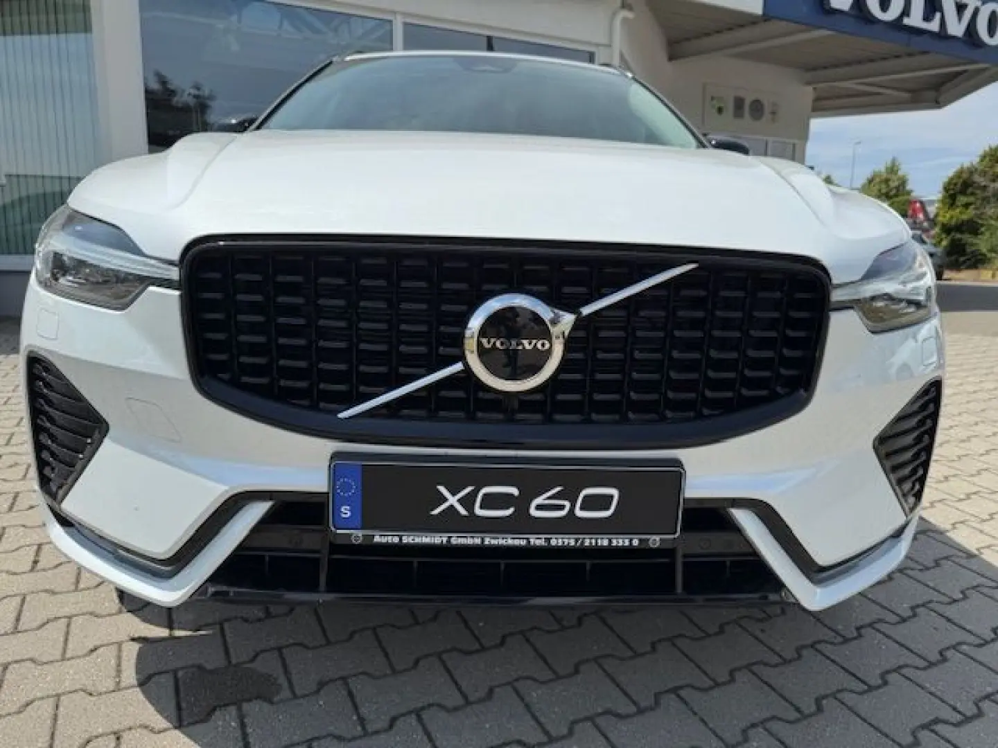 XC60 B4 D AWD Plus Dark