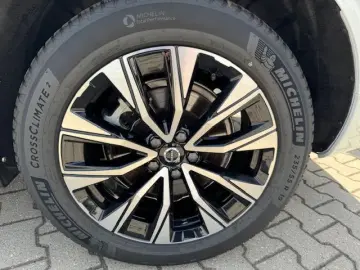 XC60 B4 D AWD Plus Dark