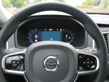 XC90 Core