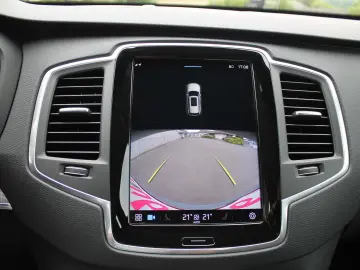 XC90 Core