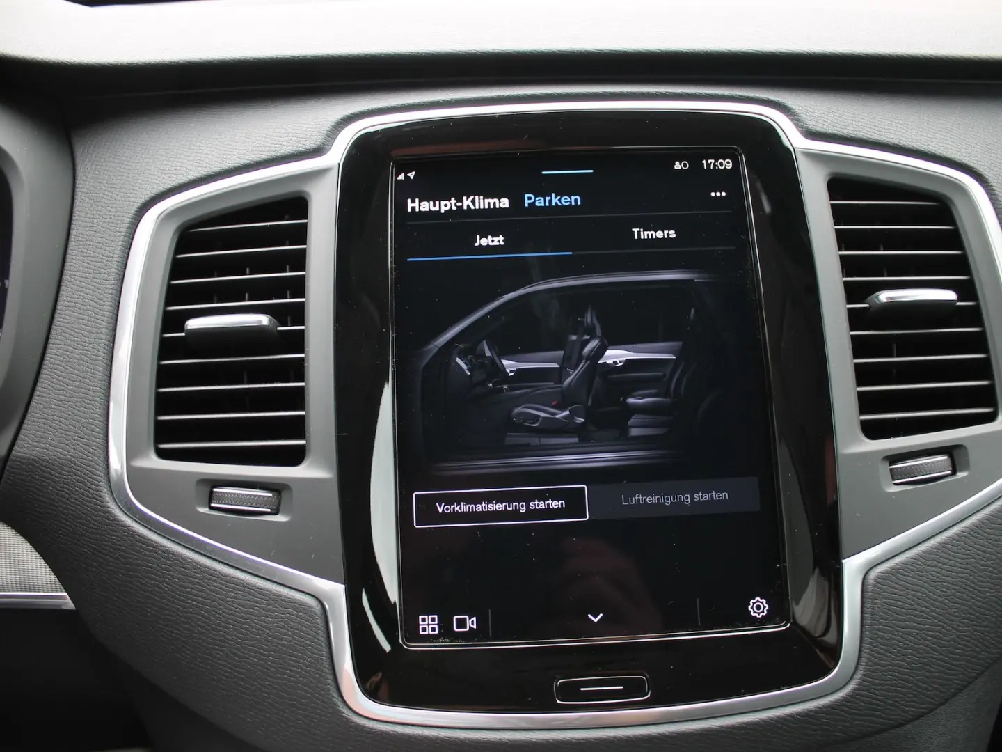 XC90 Core