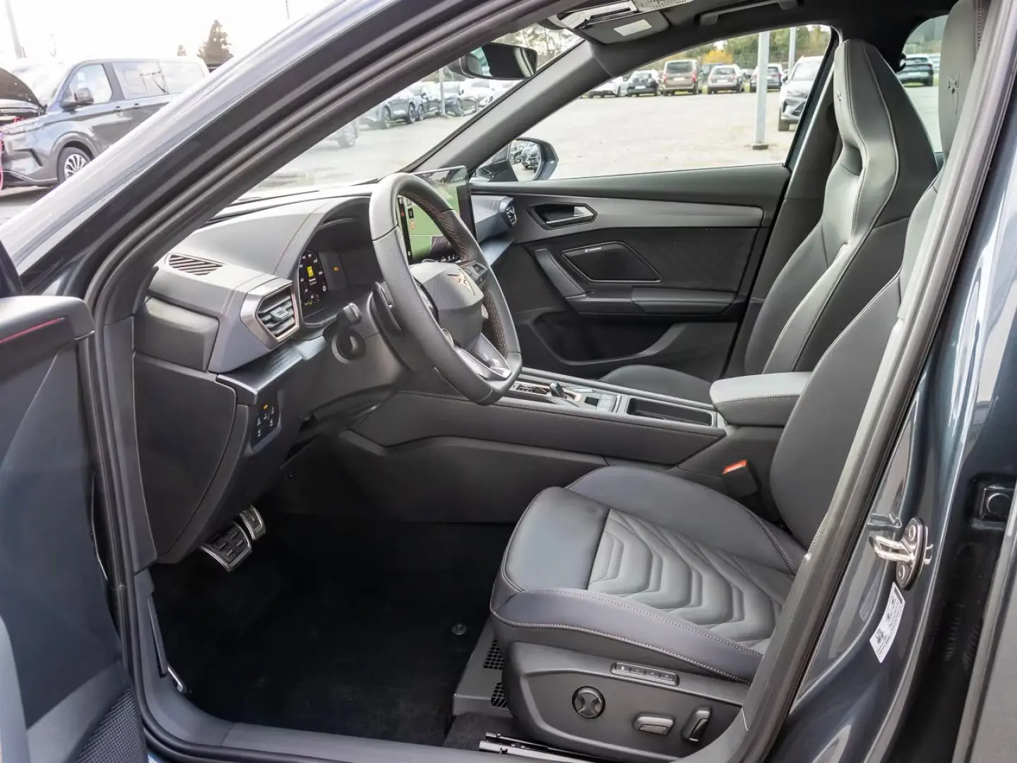 Cupra Formentor VZ facelift+Leder+PanoSD+19ZHailstorm+