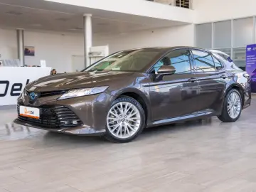 Toyota Camry 2.5 Hybrid e-CVT