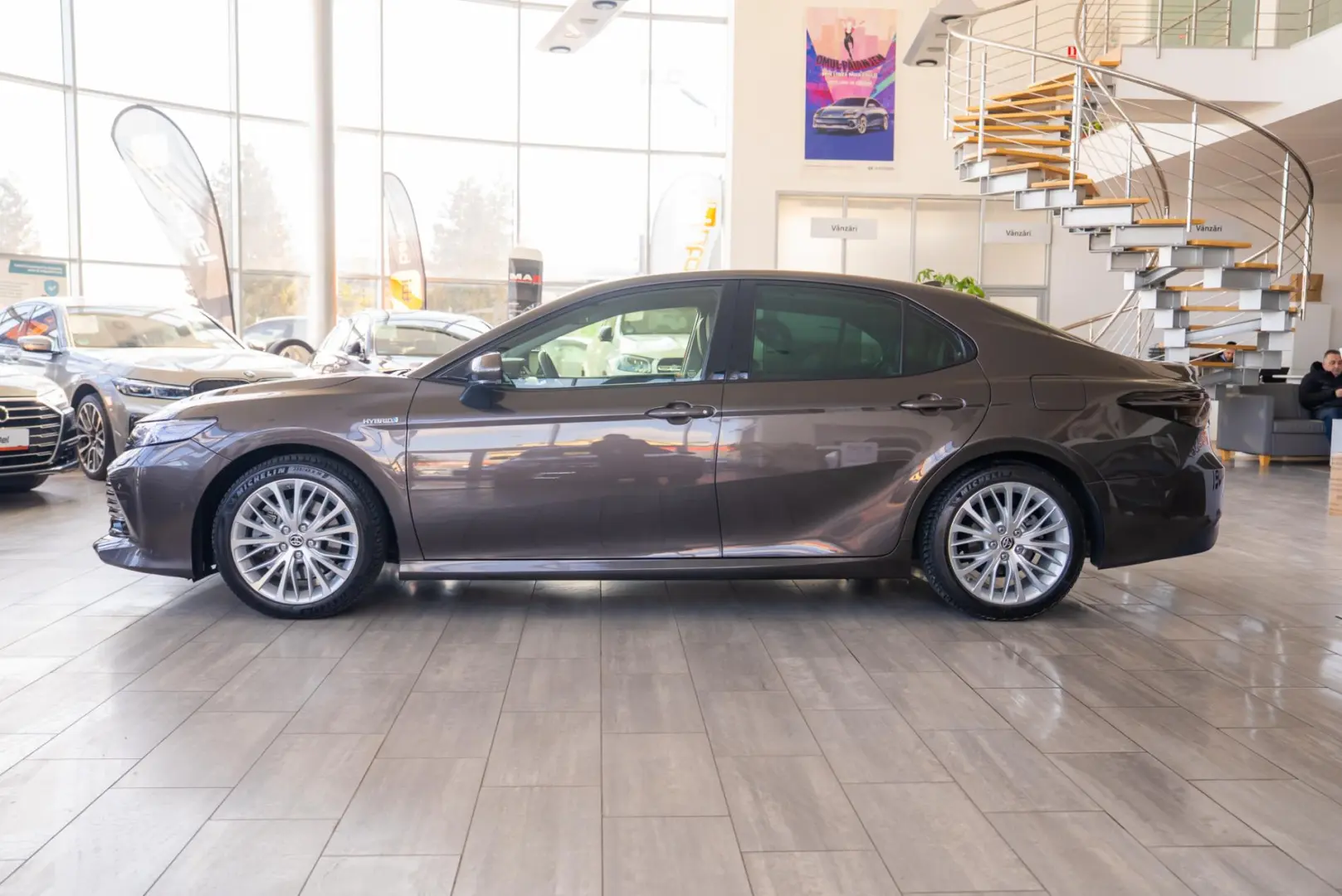 Toyota Camry 2.5 Hybrid e-CVT