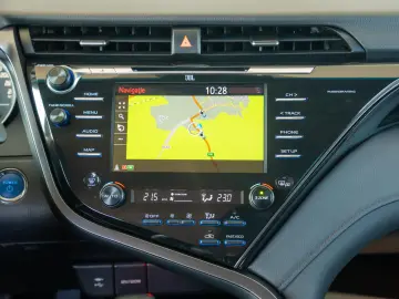 Toyota Camry 2.5 Hybrid e-CVT