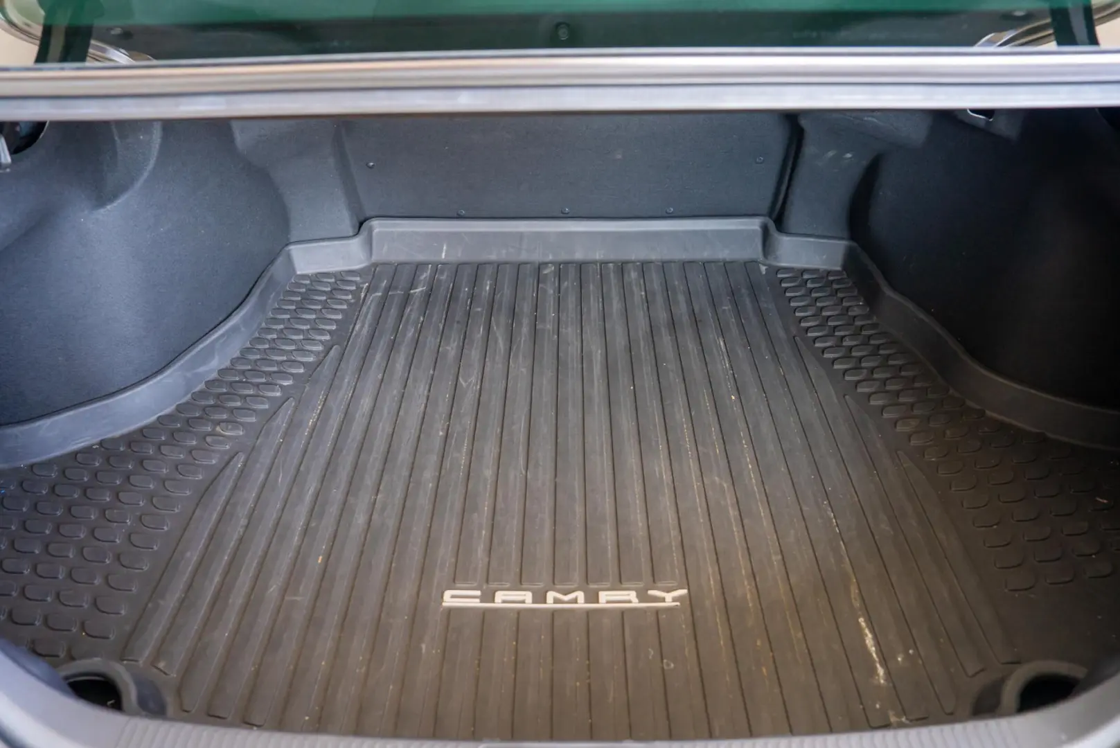 Toyota Camry 2.5 Hybrid e-CVT
