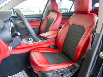 Alfa Romeo Stelvio 2.2d Automat