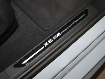 X6 M  Competition