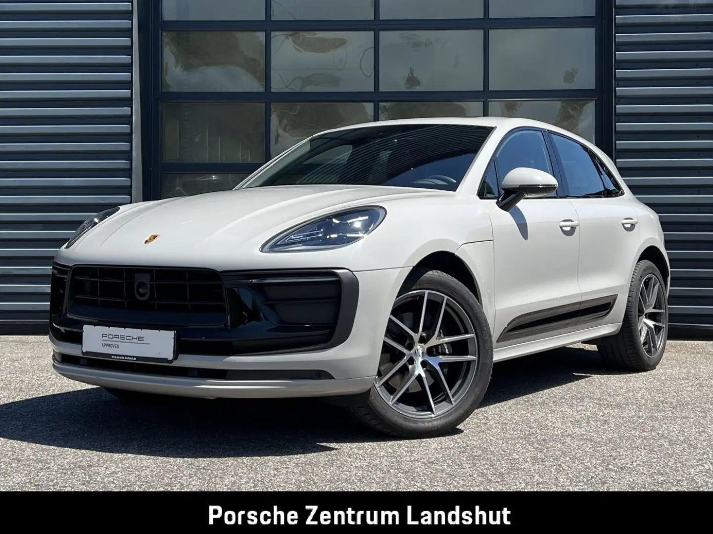 Macan | Panorama Dachsystem | BOSE Surround |