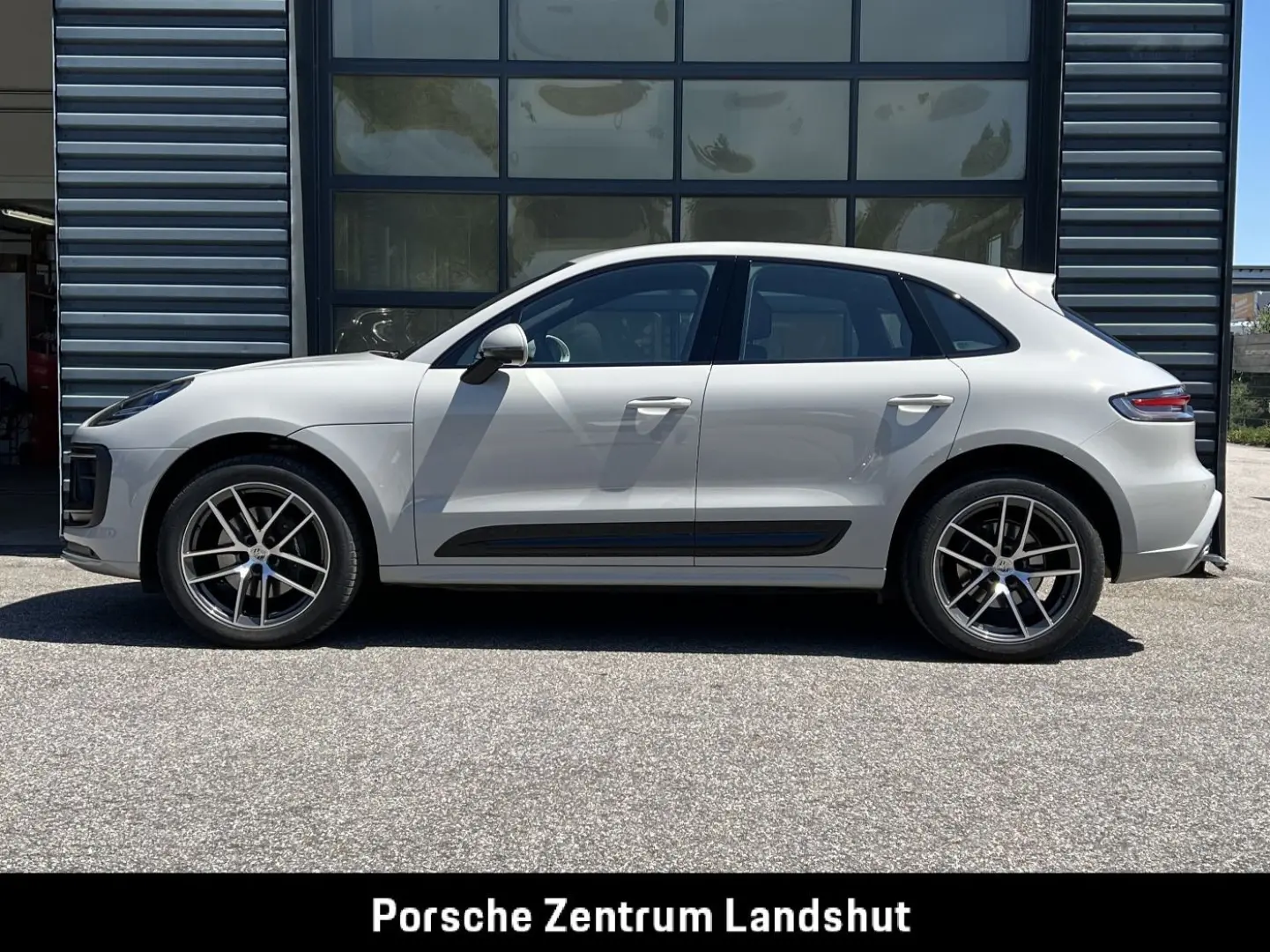 Macan | Panorama Dachsystem | BOSE Surround |