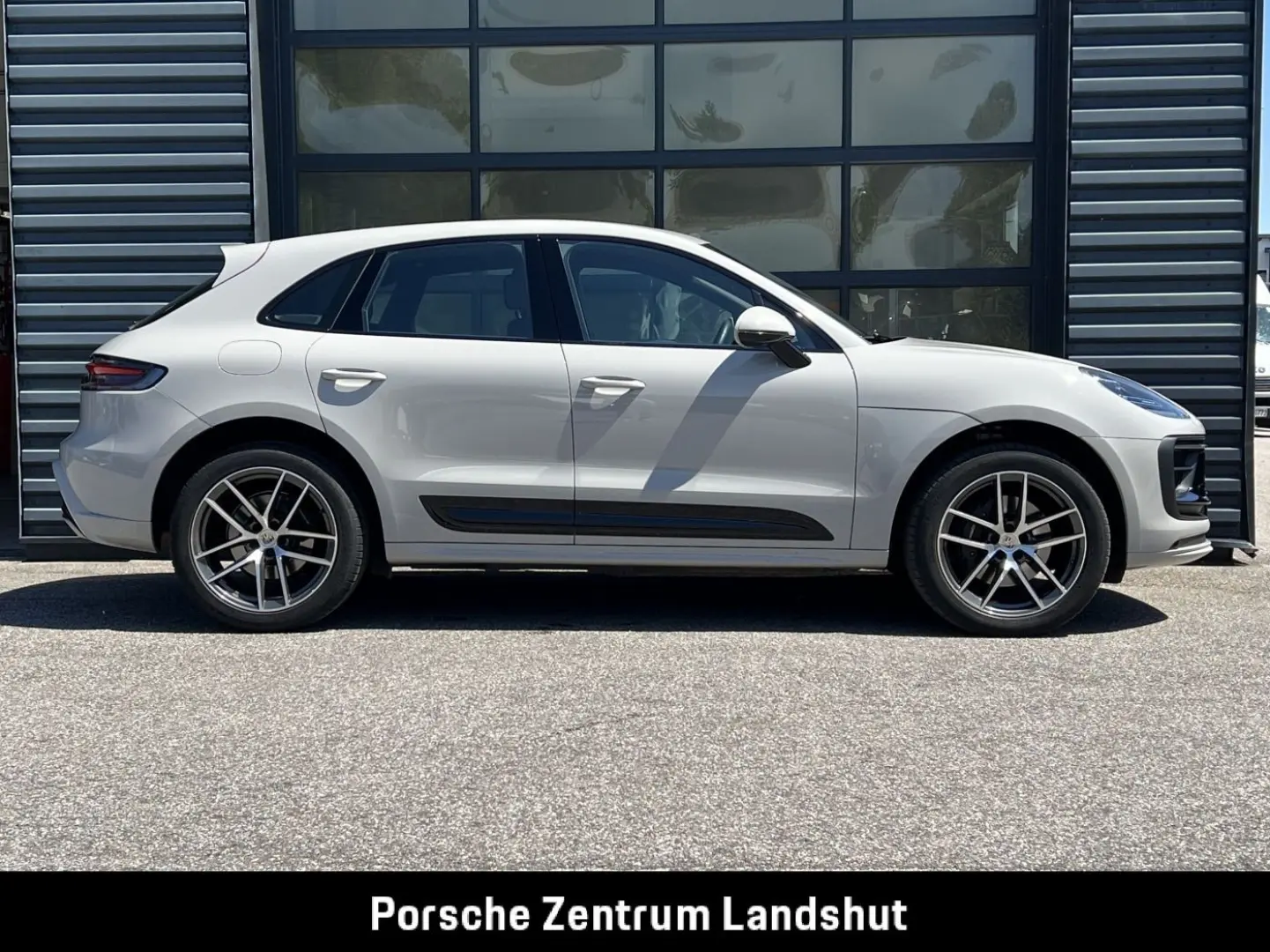 Macan | Panorama Dachsystem | BOSE Surround |