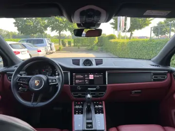 Macan | Panorama Dachsystem | BOSE Surround |