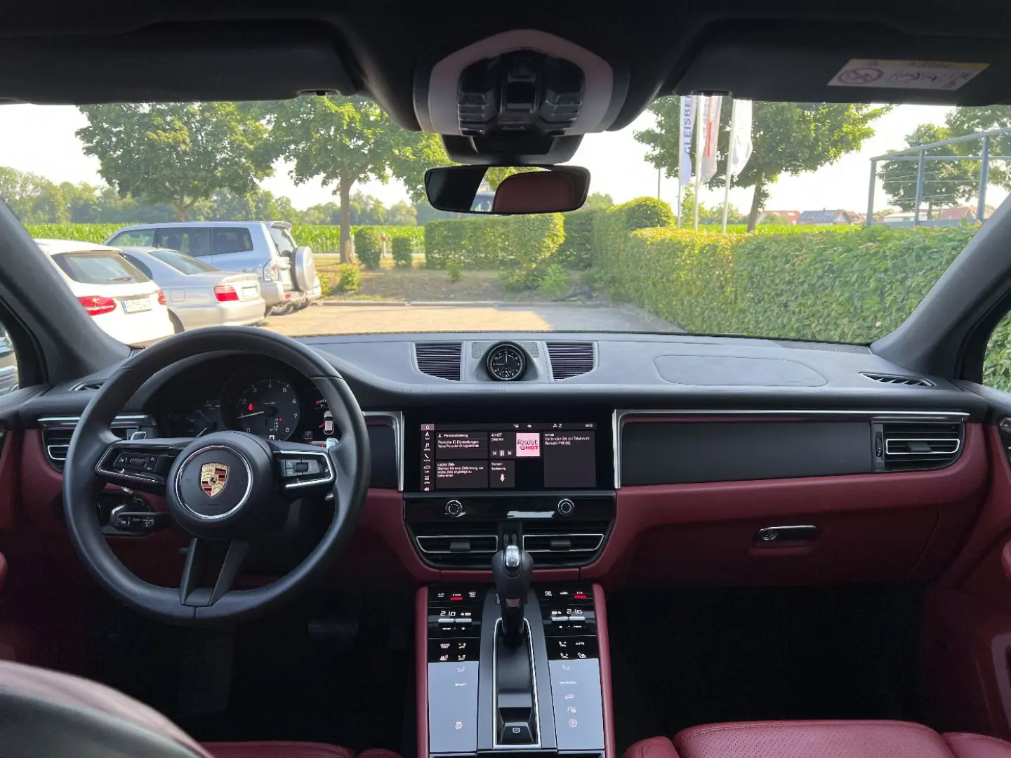 Macan | Panorama Dachsystem | BOSE Surround |