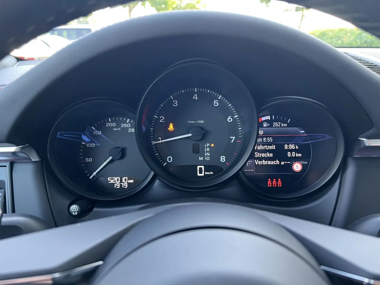 Macan | Panorama Dachsystem | BOSE Surround |
