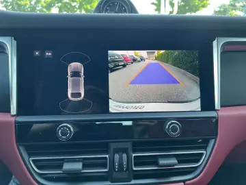 Macan | Panorama Dachsystem | BOSE Surround |