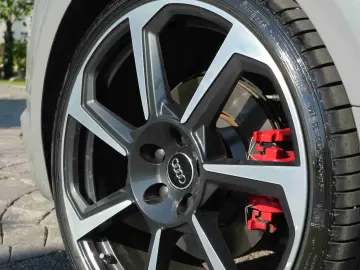 Audi TT RS