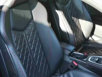 Audi TT RS