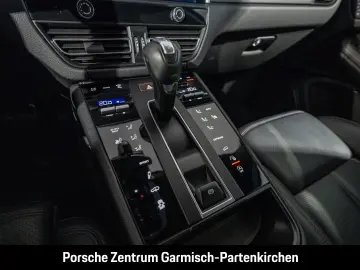 Macan Rückfahrkam. StandHZG Memory Sitze