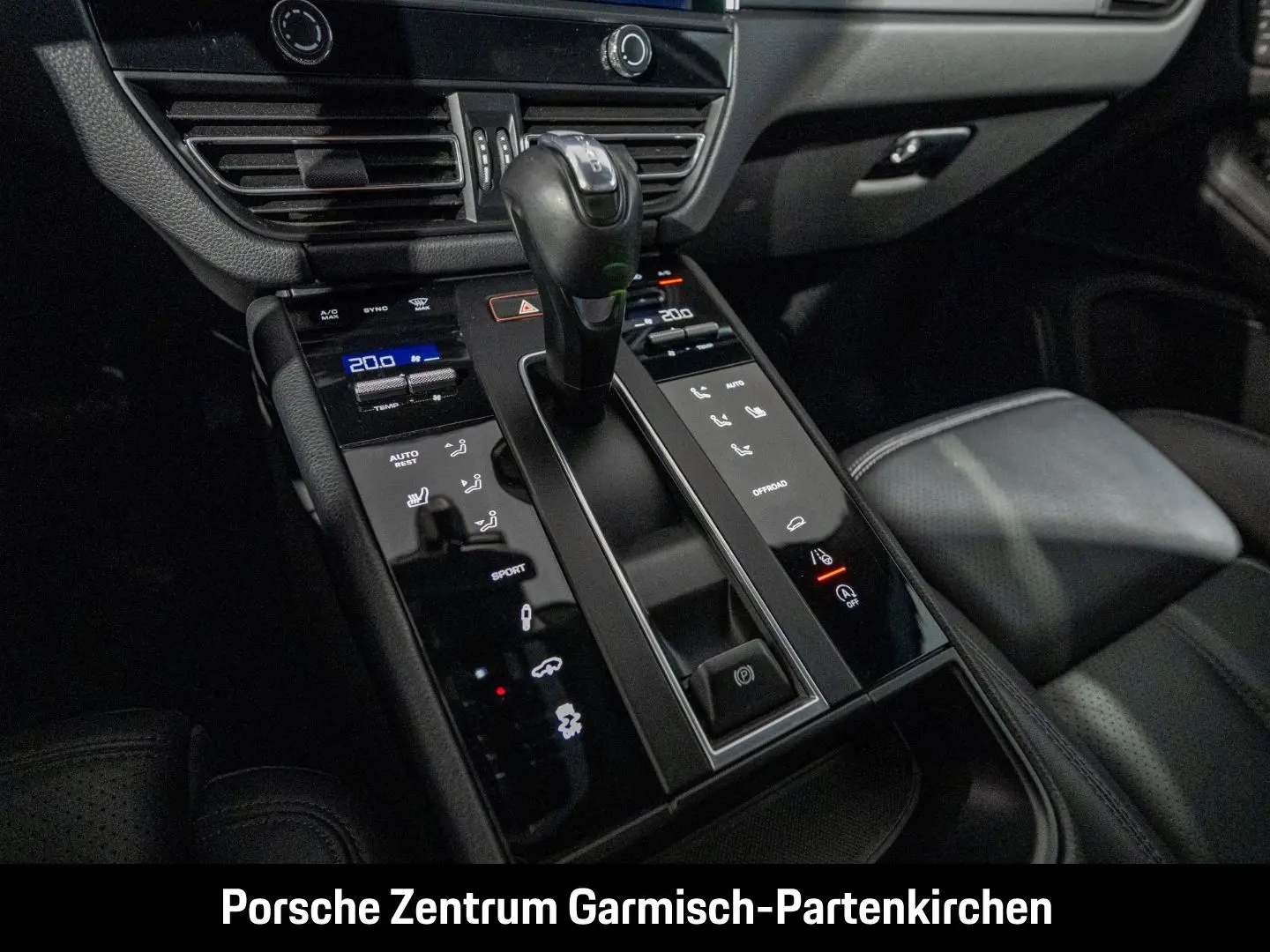 Macan Rückfahrkam. StandHZG Memory Sitze
