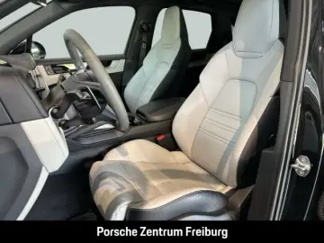 Cayenne E-Hybrid BOSE Sportabgasanlage Panorama