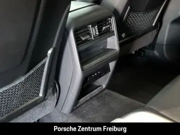 Cayenne E-Hybrid BOSE Sportabgasanlage Panorama