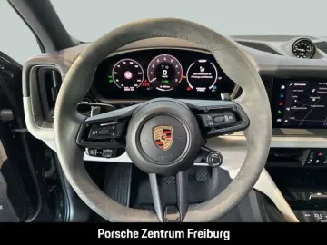 Cayenne E-Hybrid BOSE Sportabgasanlage Panorama
