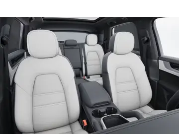 Porsche Cayenne E-Hybrid 22Zoll AHK HA-Lenkung