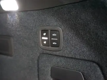 Porsche Cayenne Coupe E-Hybrid MY24*HUD