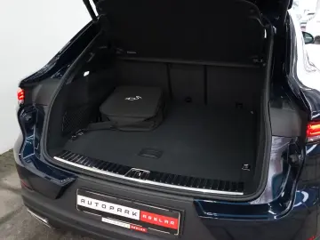 Porsche Cayenne Coupe E-Hybrid MY24*HUD