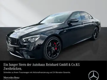 E 53 AMG 4M PerformAbgas Night 360 Sound