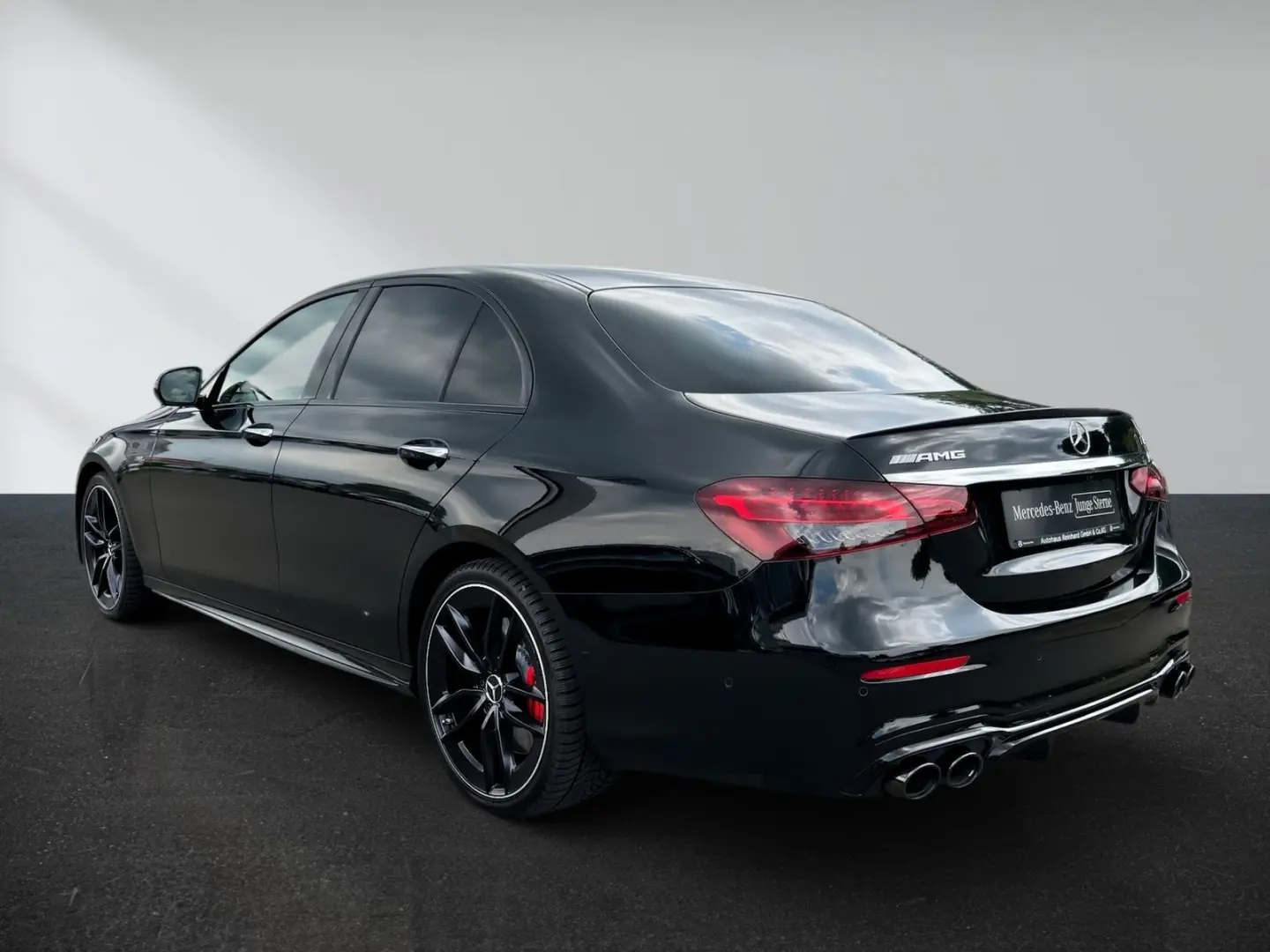 E 53 AMG 4M+ PerformAbgas+Night+360°+Sound+