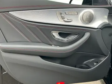 E 53 AMG 4M+ PerformAbgas+Night+360°+Sound+