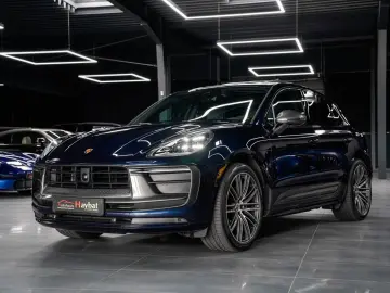 Macan T Pano-Leder-PDLS+AHK-21