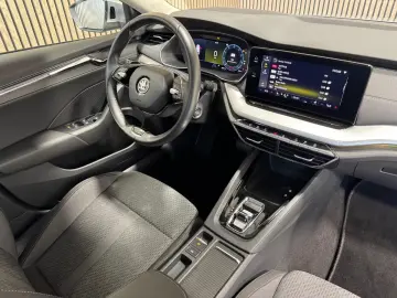 Octavia 2.0 TDI DSG Style SHZ|virt.Cock.|HuD|LED