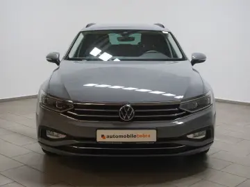 Passat 2.0TDI DSG Business Virtual AHK Navi