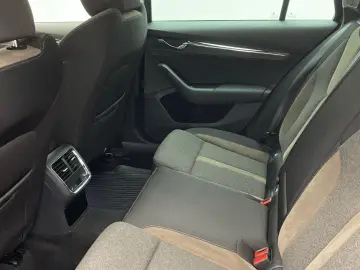 Octavia Combi SCOUT 2.0 TDI 4x4 CarPlay Matrix