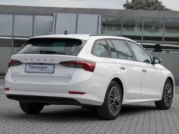 Octavia Combi 2.0 TDI DSG 4x4 AMBITION AHK NAVI