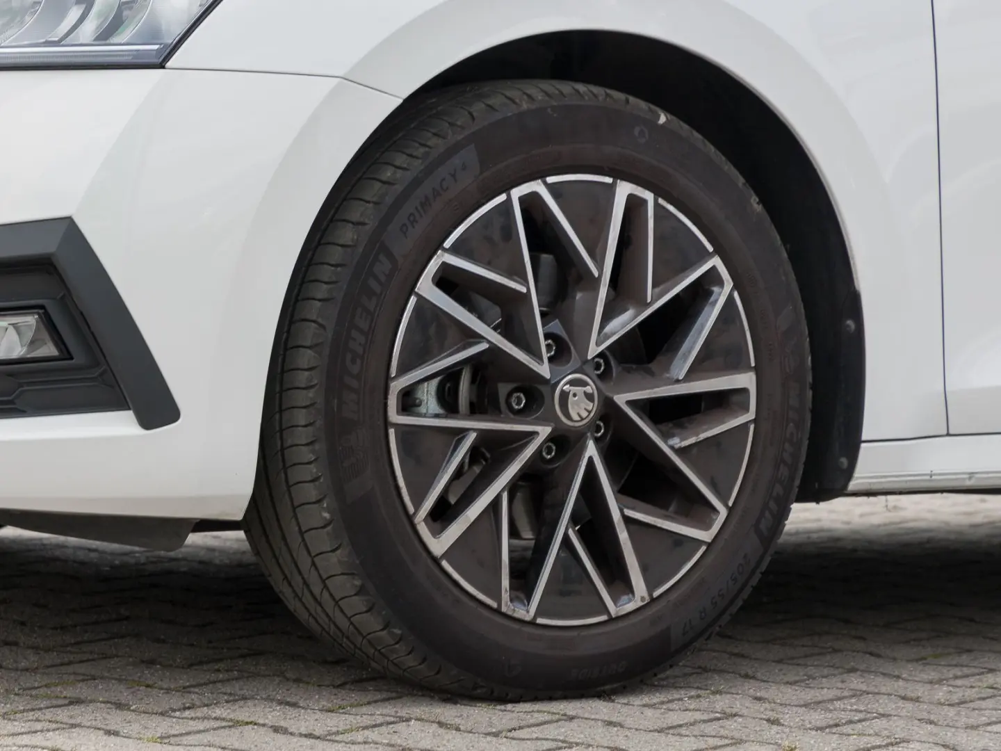 Octavia Combi 2.0 TDI DSG 4x4 AMBITION AHK NAVI