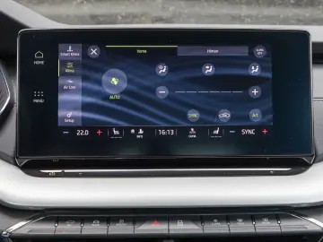 Octavia Combi 2.0 TDI DSG 4x4 AMBITION AHK NAVI