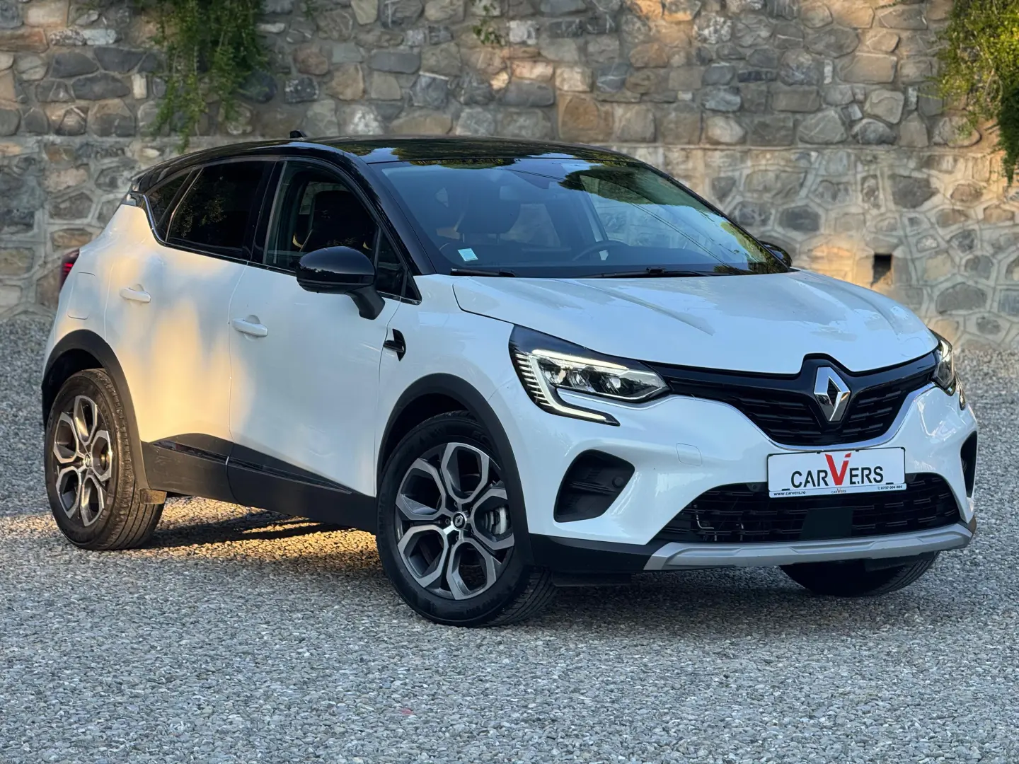 Renault Captur 2024 1.6-145cp Hybrid