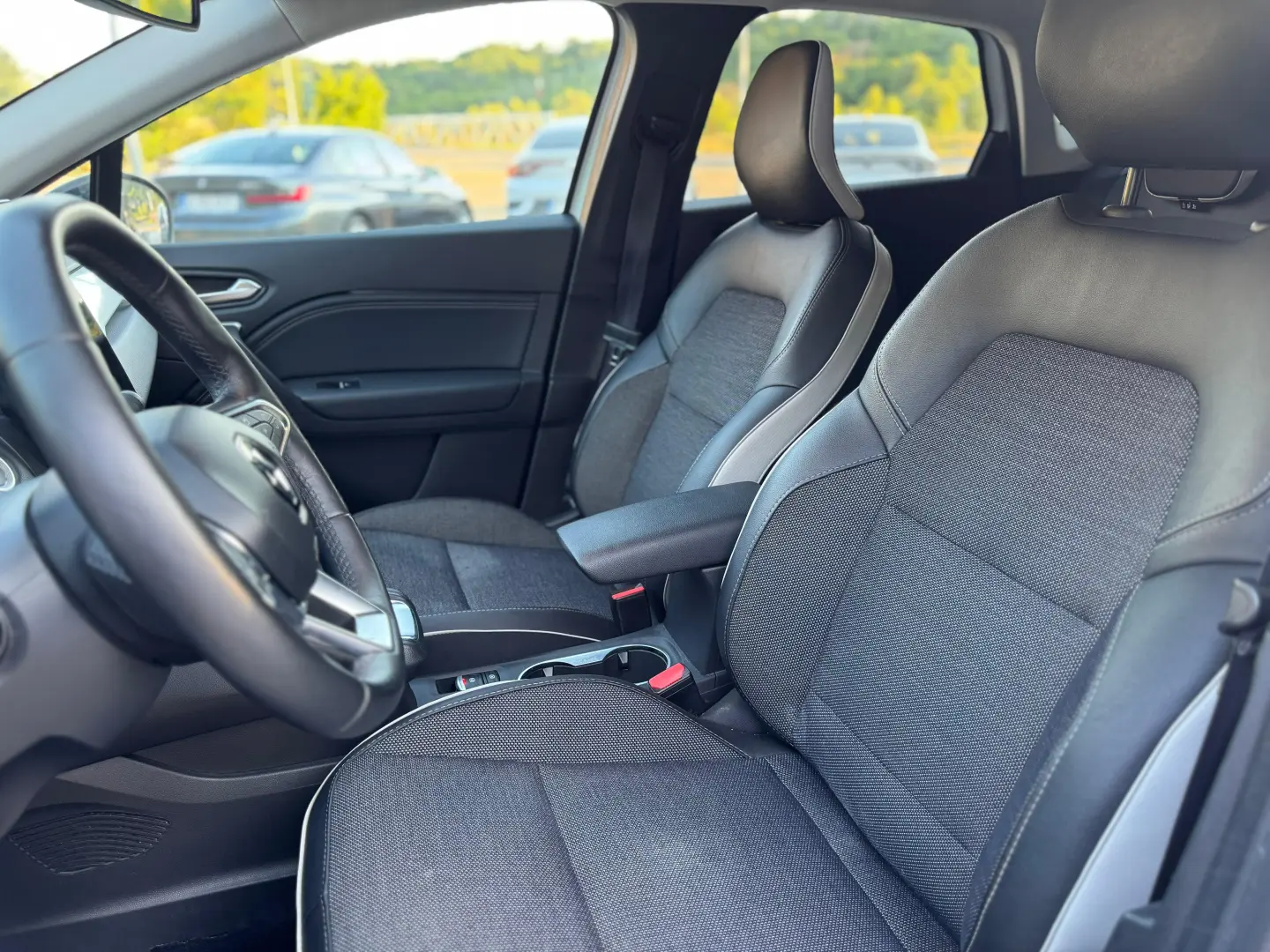 Renault Captur 2024 1.6-145cp Hybrid