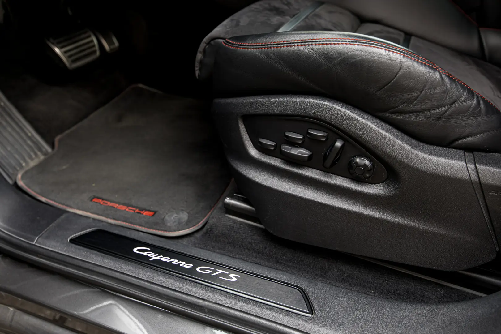 Porsche Cayenne GTS