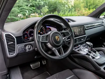 Porsche Cayenne GTS